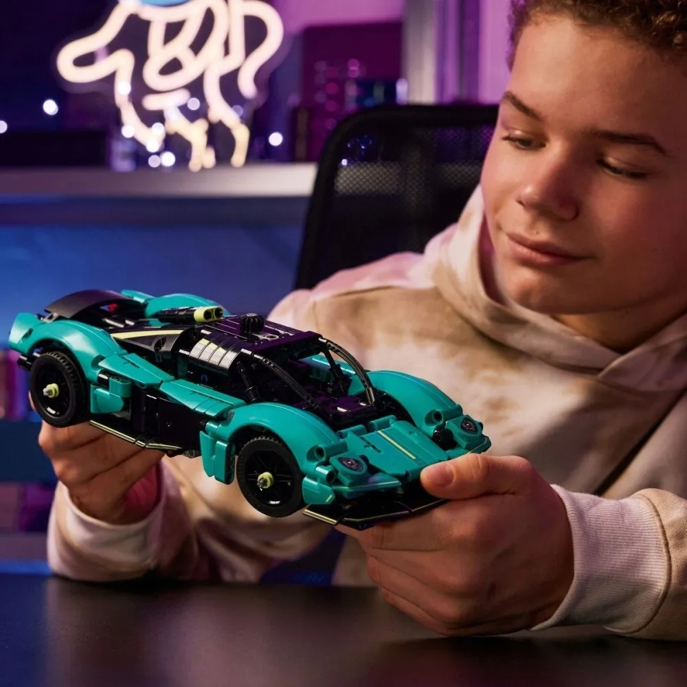 klocki-technic-42208-aston-martin-valkyrie-lego-stan-nowy