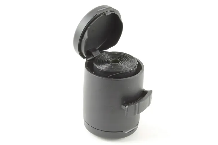 flexi-vario-multi-box-pojemnik-do-smyczy-cechy-dodatkowe-hipoalergiczne