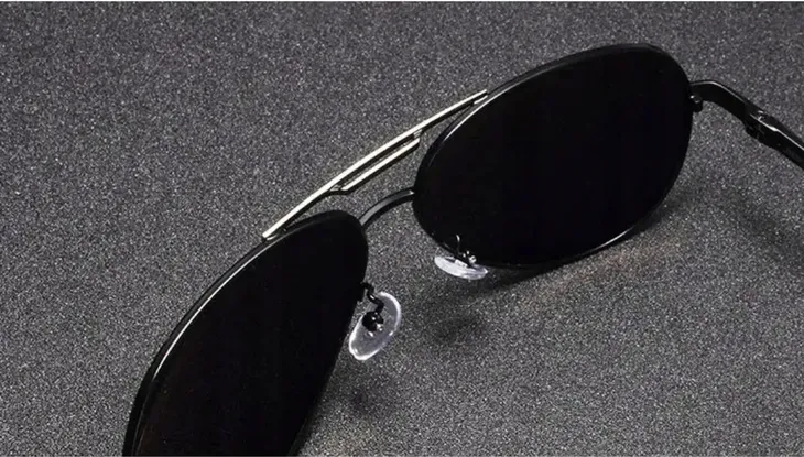 okulary-przeciwsloneczne-meskie-kingseven-polaryzacja-uv400-zestaw-etui-kolor-czarny