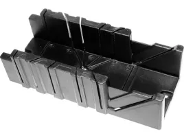 skrzynka-uciosowa-plastikowa-wielokatowa-45