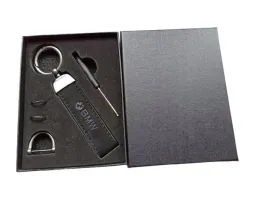 bmw-brelok-breloczek-alcantara-czarna-nic-pudelko-prezentowe