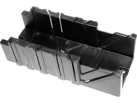 skrzynka-uciosowa-plastikowa-wielokatowa-45