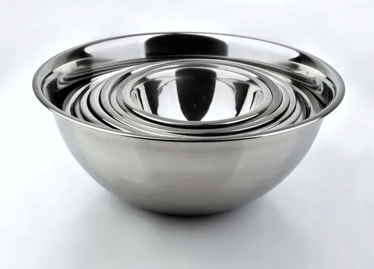 lumarko-basic-kitchen-miska-gleboka-24cm-stan-nowy
