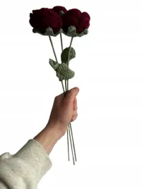 bukiet-kwiatow-szydelkowanych-3-roze-kwiaty-prezent-walentynki-dla-niej