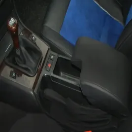 pokrowiec-na-podlokietnik-bmw-e90