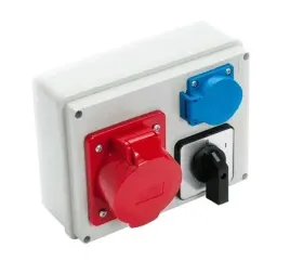 rozdzielnica-natynkowa-z-przelacznikiem-z-gniazdami-32a-250v-0-1-viplast