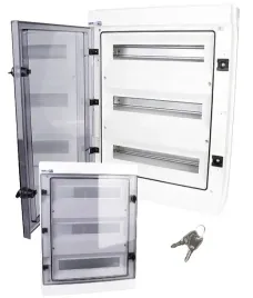 rozdzielnica-elektryczna-hermetyczna-natynkowa-z-zamek-3x18-500vac-1000vdc