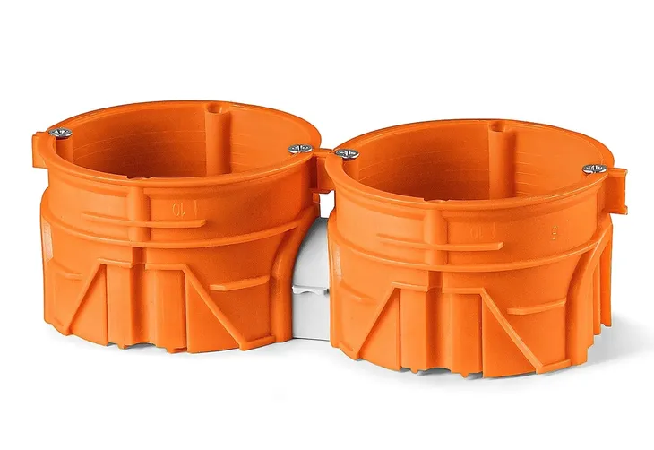 lacznik-do-puszek-podtynkowych-zz60kfw-zz60dfw-modul-71-mm-1-szt-simet-rodzaj-podtynkowe