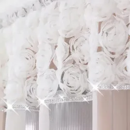 firana-woal-150x300-roze-3d-cyrkonie-ciepla-biel-romantyczna-tasma-salon