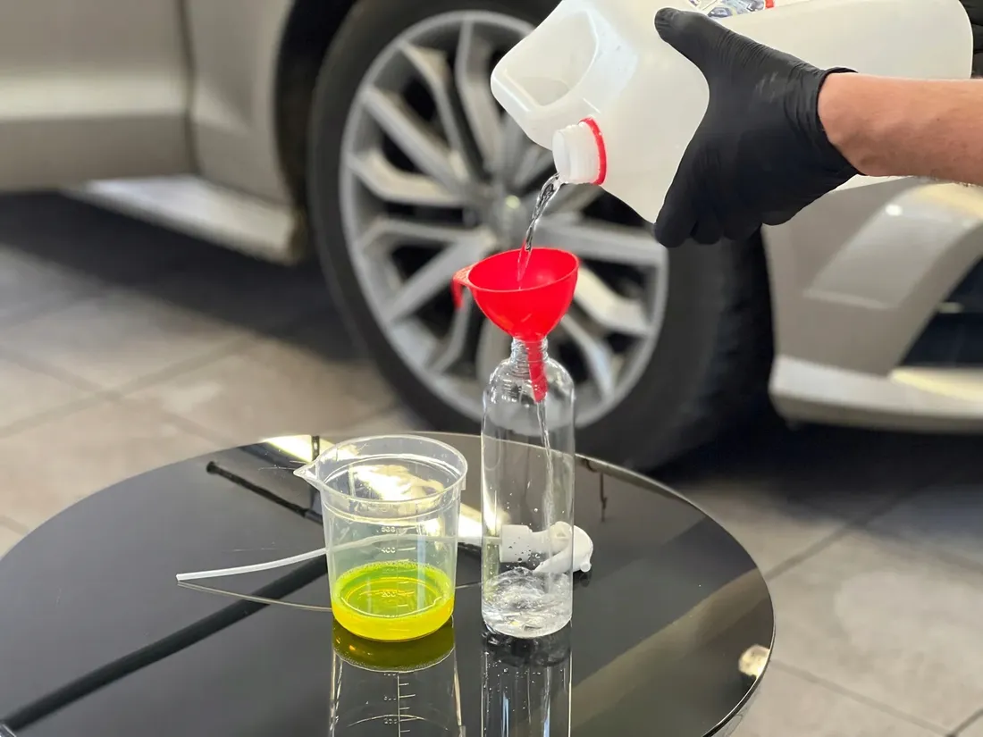 adbl-apc-mocny-uniwersalny-srodek-czyszczacy-koncentrat-1000ml-mikrofibra