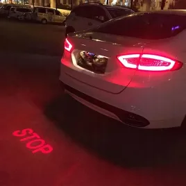 przeciwkolizyjna-lampa-tylna-stop-samochodowa-led