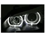 lampy-reflektory-bmw-e60-e61-03-07-h7h7-ringi-led-rodzaj-swiatel-mijania-tradycyjne-halogenowe