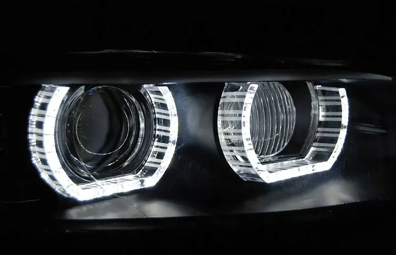 lampy-reflektory-bmw-e92-e93-06-10-3d-led-drl-stan-nowy