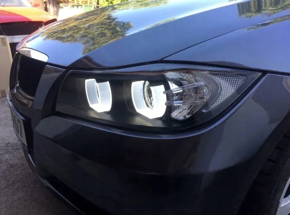 lampy-reflektory-do-bmw-e90-e91-od-2005-do-2008-roku-led-3d-xenon-nowe