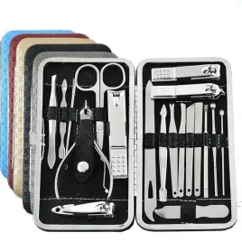 zestaw-do-manicure-pedicure-do-paznokci-19szt-etui