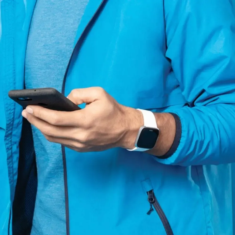 smartwatch-fitbit-versa-lite-edition-niebieski