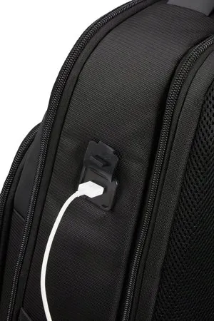 plecak-na-laptopa-samsonite-czarny-15-6-stan-powystawowy