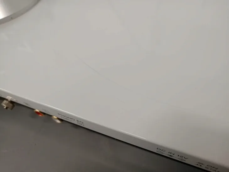 gramofon-teac-tn-3b-se-bialy-wbudowany-przedwzmacniacz-tak