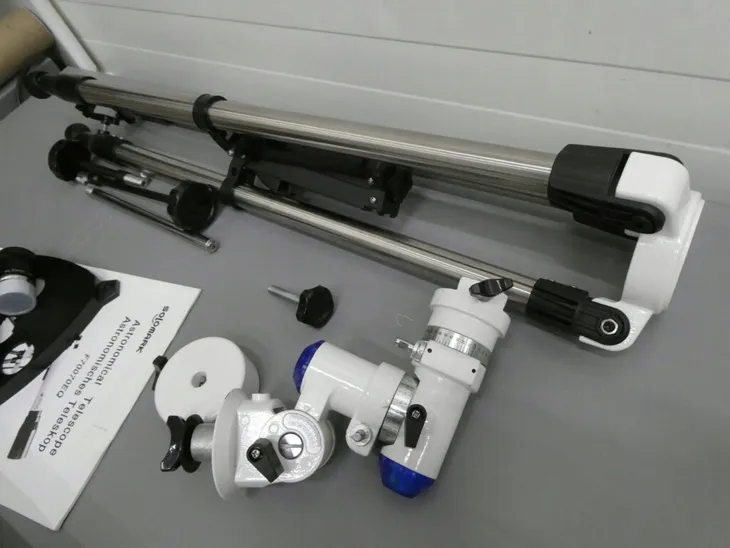teleskop-f70070eq-700-mm-marka-bez-marki