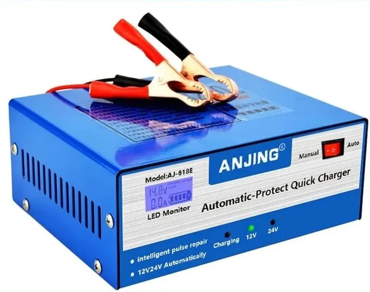 prostownik-samochodowy-do-akumulatorow-12v-24v-12a