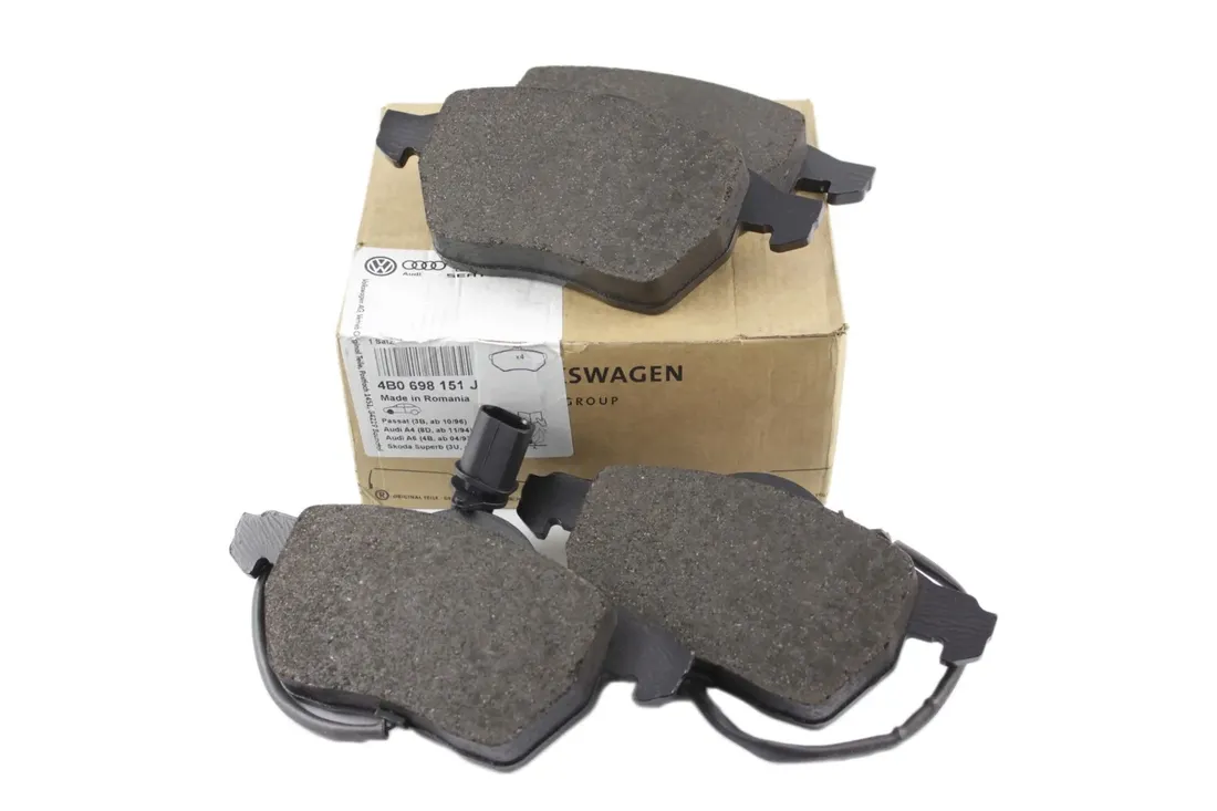 ham-klocki-p-audi-a6-97-4b0698151j