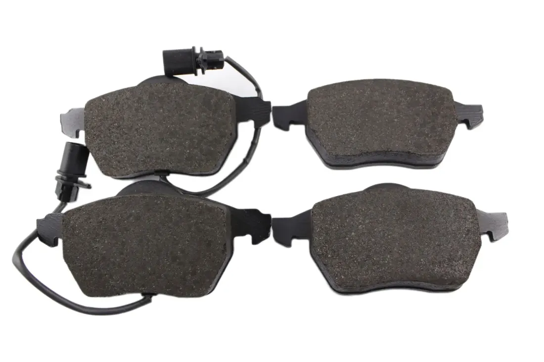 ham-klocki-p-audi-a6-97-4b0698151j