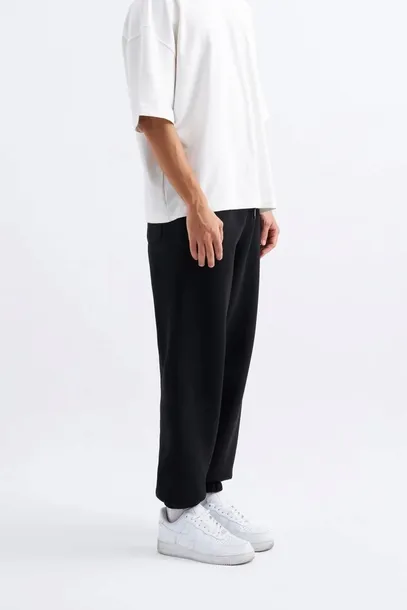 meskie-spodnie-dresowe-jogger-relaxed-basic-czarny-m-marka-bez-marki