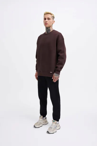 meska-bluza-oversize-basic-z-okraglym-dekoltem-ciemny-brazowy-m-kolor-bezbarwny