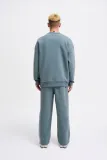 meska-bluza-oversize-basic-z-okraglym-dekoltem-niebieski-dym-l-kolor-bezbarwny