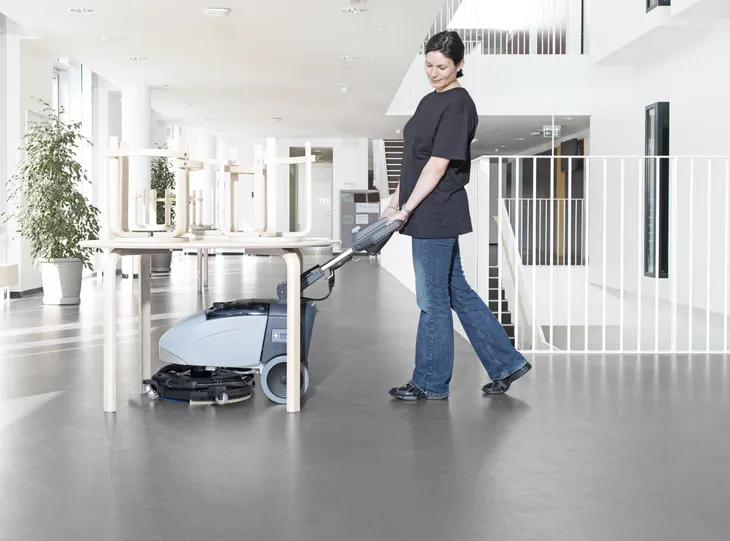 nilfisk-sc-351-litowo-jonowa-kod-producenta-50000621