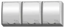 gniazdo-potrojne-natynkowe-ip44-z-klapka-gnh-3hz