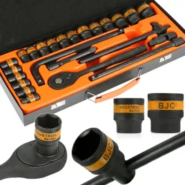 klucze-nasadowe-zestaw-narzedzi-nasadki-grzechotka