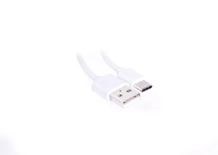kabel-przewo-do-ladowania-usb-usb-typ-c-1m-stan-nowy