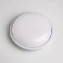 lampa-kanalowa-led-20w-ip65-oprawa-garazowa-plafon