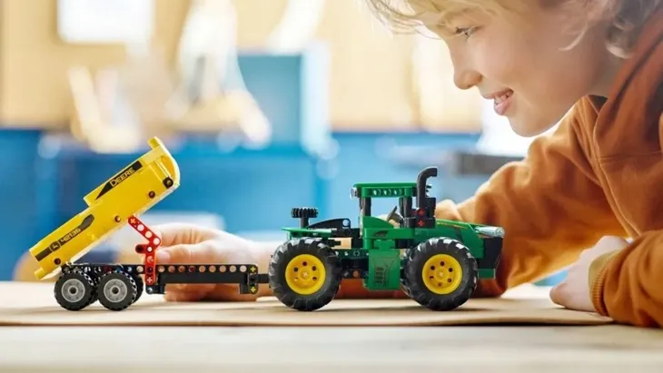 lego-42136-technic-traktor-john-deere-9620r-4wd-numer-produktu-42136