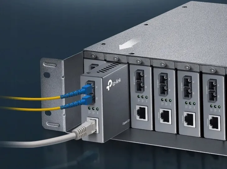 tl-mc1400-tp-link-integracja-sieci-14-modulow-waga-z-opakowaniem-5-kg