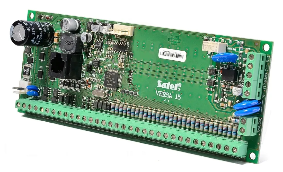 satel-centrala-versa-15-klcd-stan-nowy