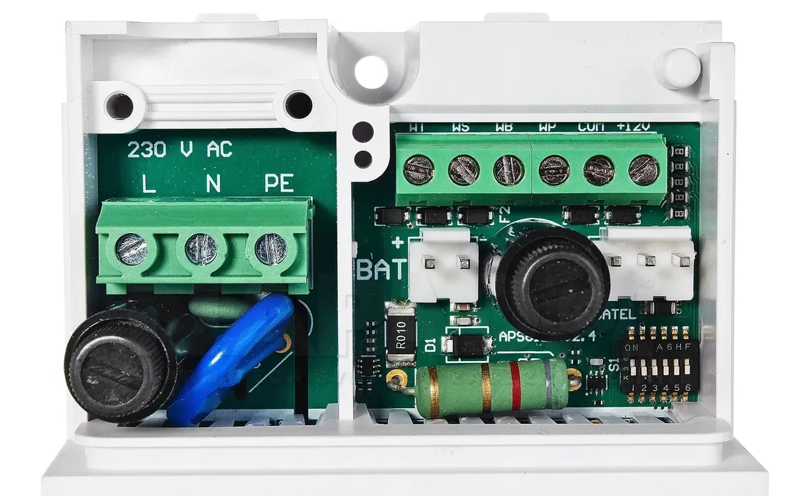 zasilacz-buforowy-satel-aps-612