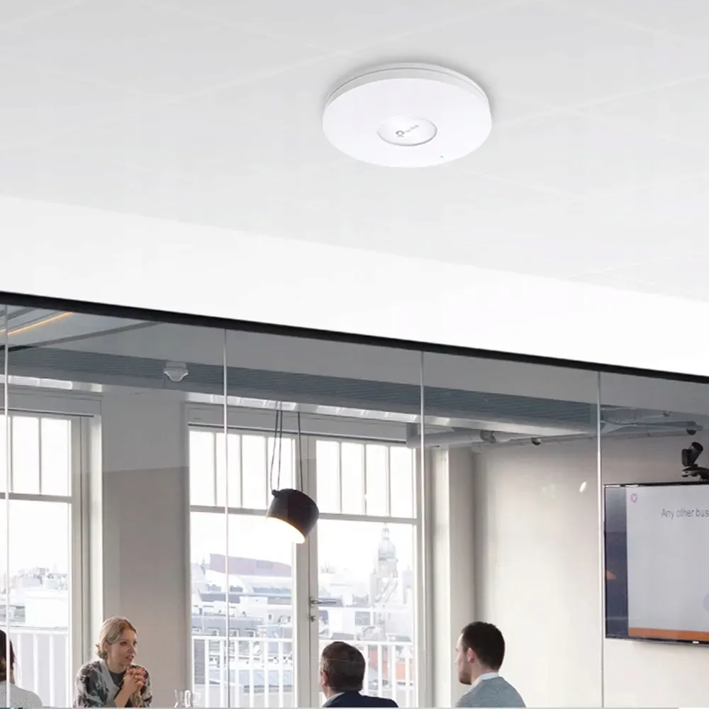 sufitowy-access-point-tp-link-eap670-bialy