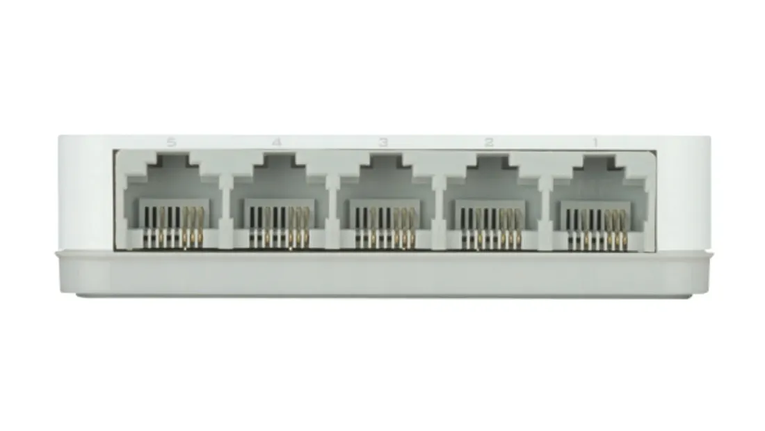 d-link-5-port-switch-5xfe-nowy