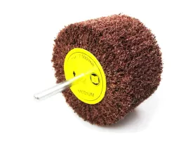 sciernica-z-wlokniny-na-trzpieniu-80x50x6-medium