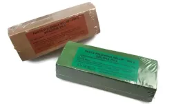 zestaw-2-past-do-polerowania-stali-weglowej-inox