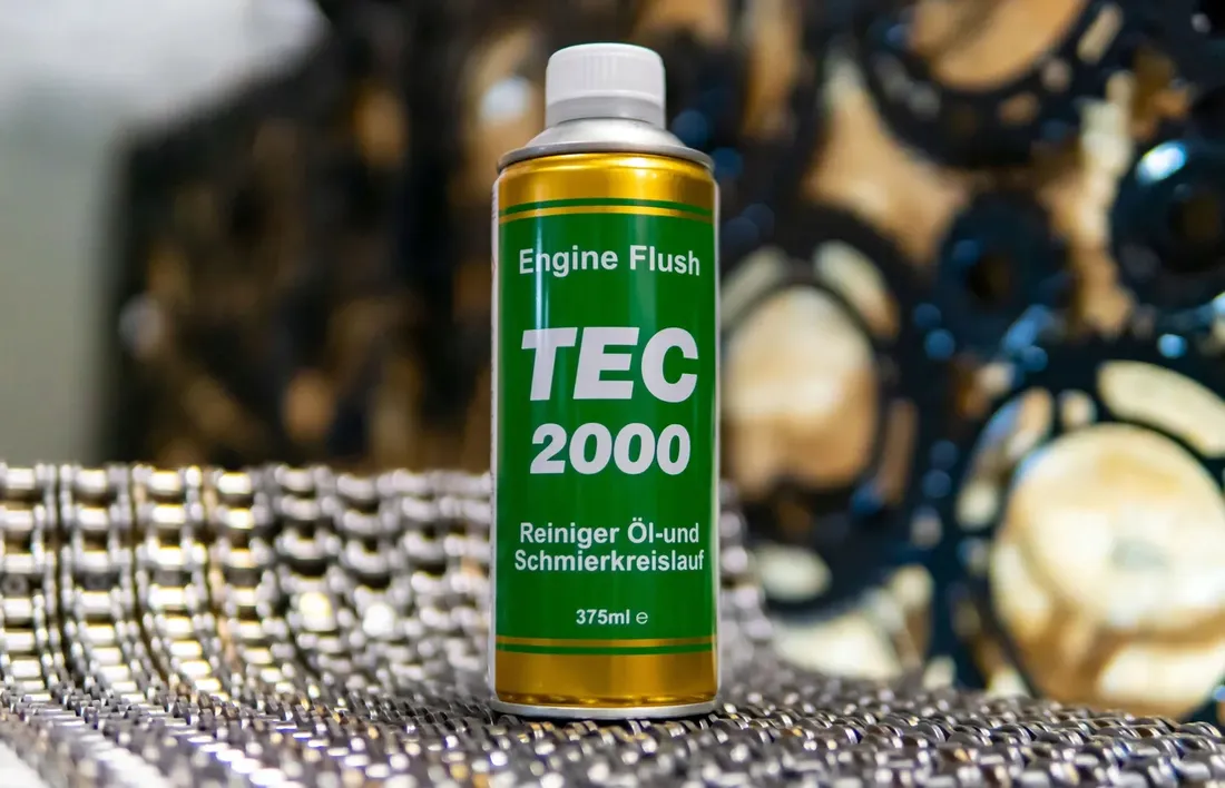 tec2000-engine-flush-plukanka-silnika