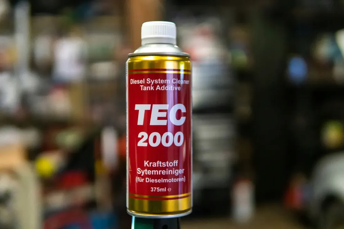 tec2000-diesel-system-cleaner-dodatek-do-diesla