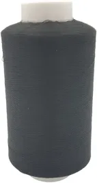 nic-owerlokowa-do-szycia-wytrzymala-poliestrowa-regular-lucznik-czarna