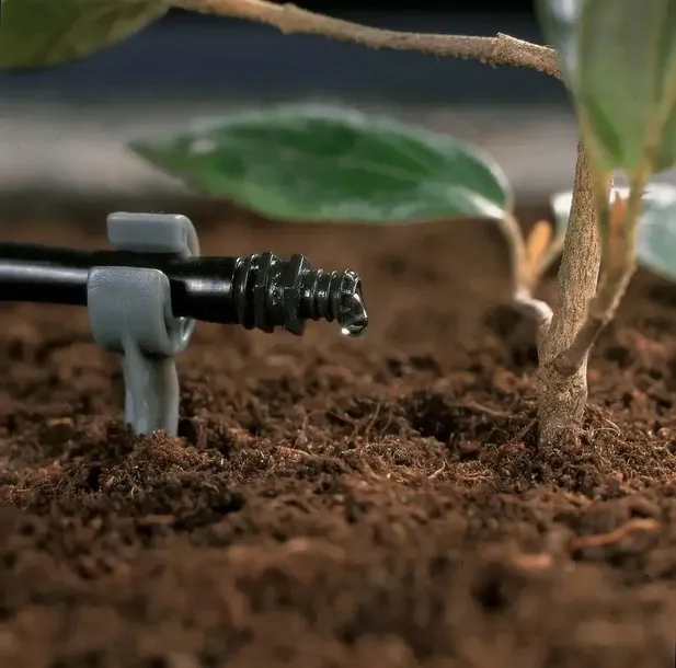 micro-drip-system-kroplownik-koncowy-4-l-h-rodzaj-dysza-do-zraszania
