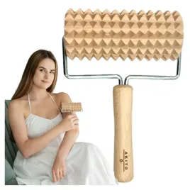 masazer-drewniany-roller-do-masazu-antycellulitowy