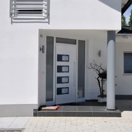 drzwi-wejsciowe-biale-100x210-cm-aluminium-i-pv