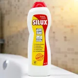 mleczko-do-mycia-kuchni-lazienki-silux-lemon-usuwa-tluszcz-1000g-marka-silux