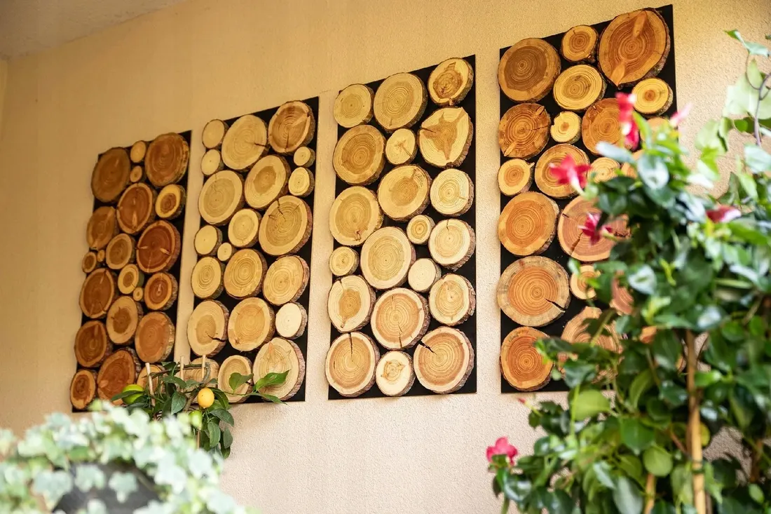 panel-dekoracyjny-76x38x3-plastry-modrzewia-2-szt